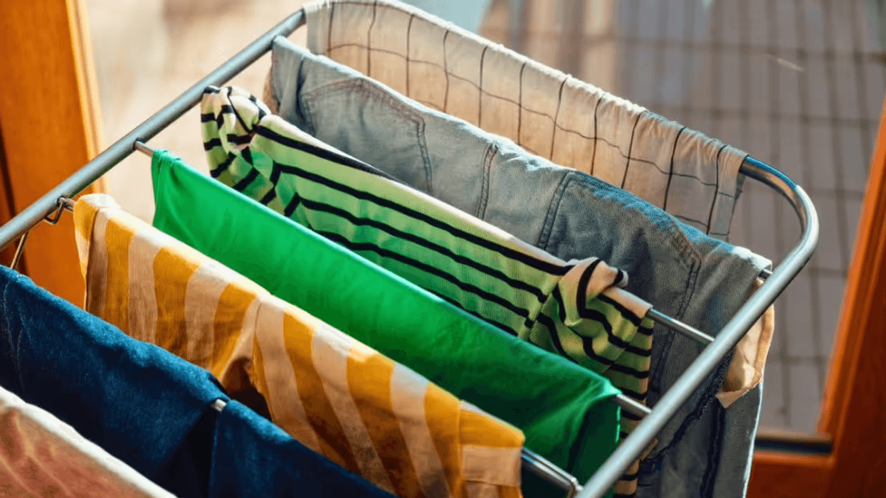 Si t’i thani rrobat më shpejt në dimër pa shpenzuar energji