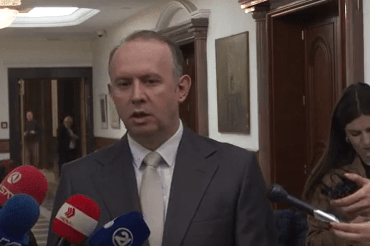 Gashi: Qeveria teknike mund të shfuqizohet edhe me 61 vota, por do të ishte e mirë të bëhet me konsensus Gashi: Qeveria teknike mund të shfuqizohet edhe me 61 vota, por do të ishte e mirë të bëhet me konsensus