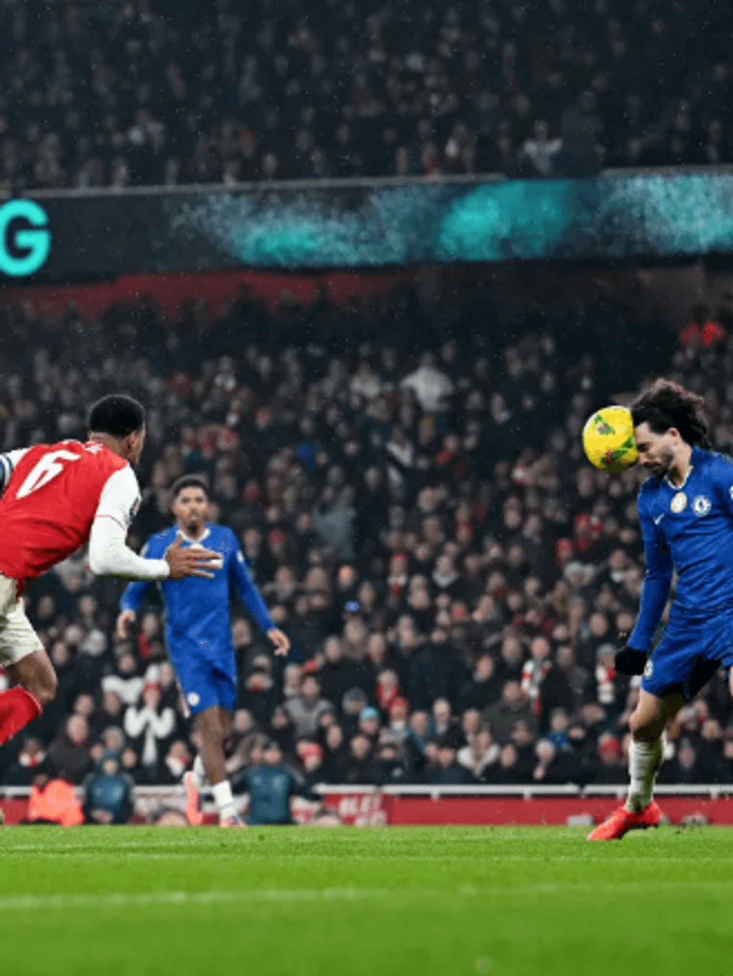 Nuk shkrepin golat në "Emirates" - Arsenal siguron finalen fal fitores në ndeshjen e parë Nuk shkrepin golat në