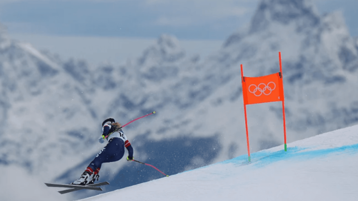 Dyshohet për frakturë pas rënies së tmerrshme të Lindsey Vonn në Olimpiadë Dyshohet për frakturë pas rënies së tmerrshme të Lindsey Vonn në Olimpiadë