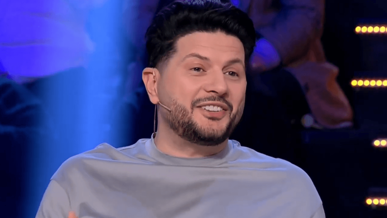 Ermal Mamaqi për banorët e Big Brother: Ata njerëz kanë shumë nevojë për trajnim pasi të dalin nga ajo shtëpi Ermal Mamaqi për banorët e Big Brother: Ata njerëz kanë shumë nevojë për trajnim pasi të dalin nga ajo shtëpi