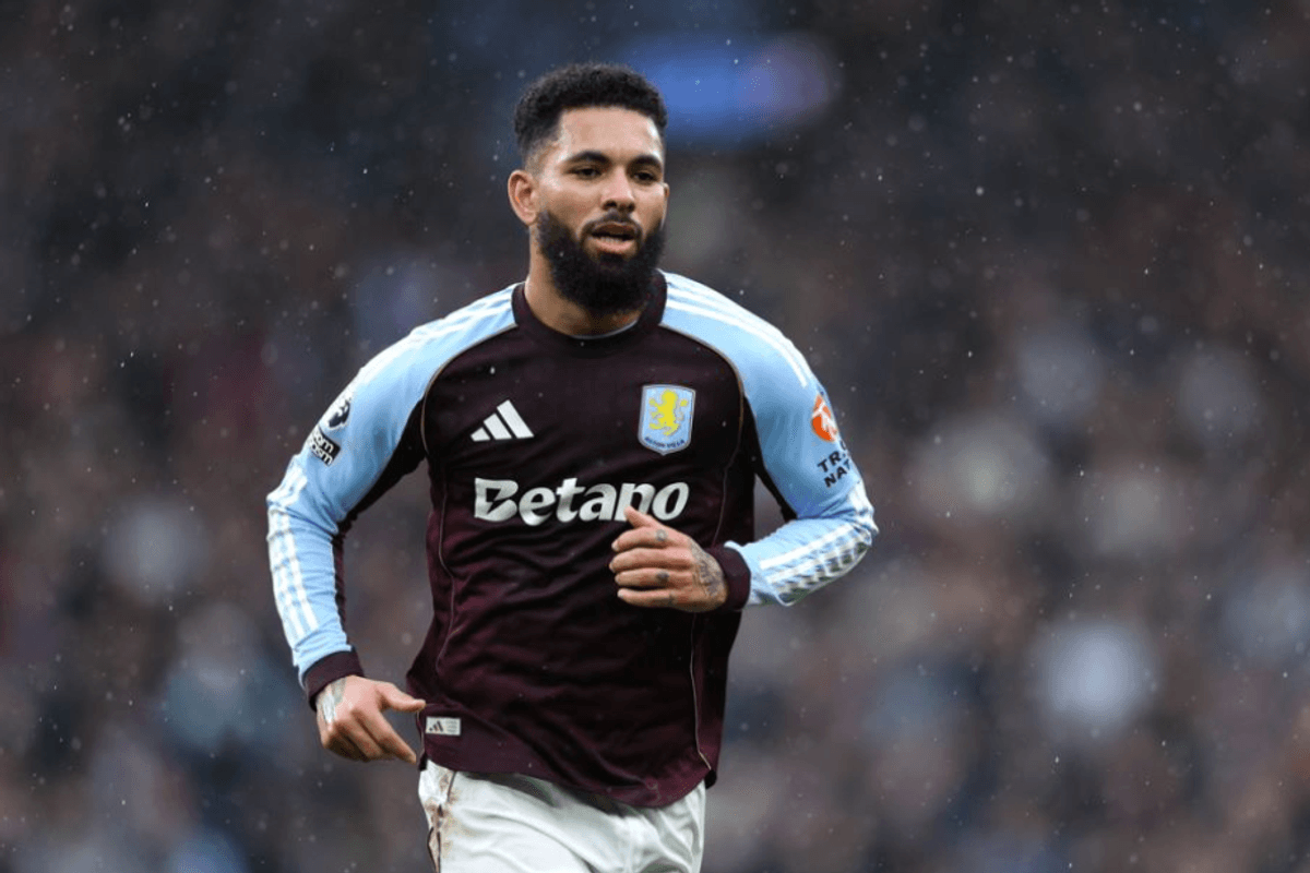 Sa do të përfitojë Juventusi nëse Aston Villa aktivizon opsionin për blerjen e Douglas Luiz? Sa do të përfitojë Juventusi nëse Aston Villa aktivizon opsionin për blerjen e Douglas Luiz?