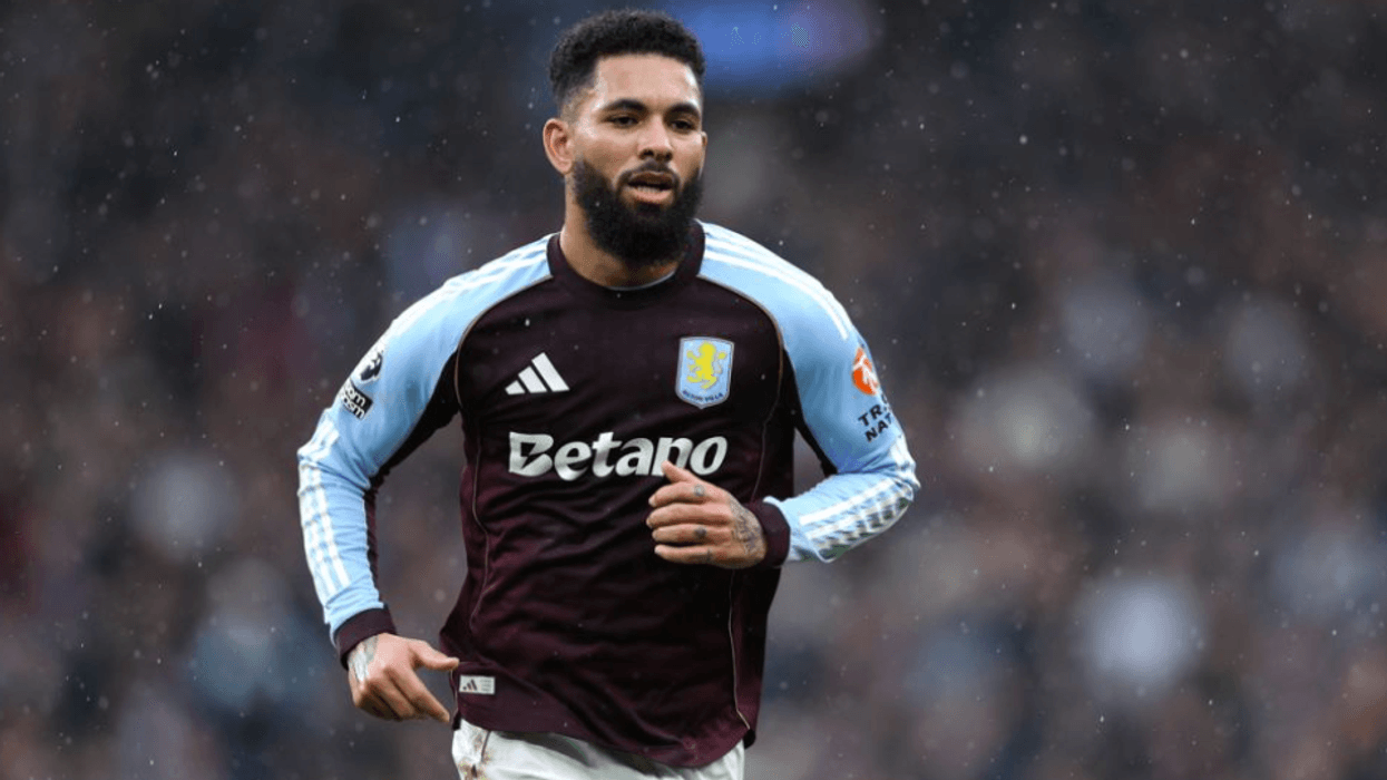 Sa do të përfitojë Juventusi nëse Aston Villa aktivizon opsionin për blerjen e Douglas Luiz?