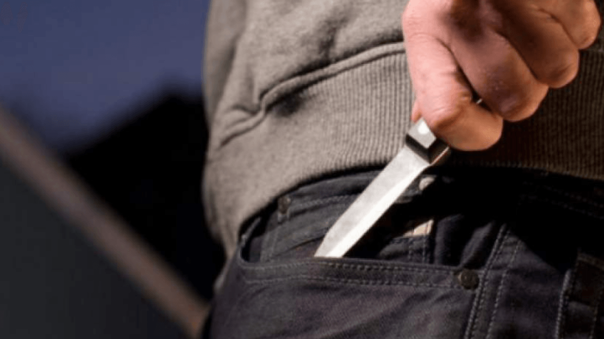 I mituri therë me thikë bashkëmoshatarin e tij në Pejë, dërgohet në mbajtje