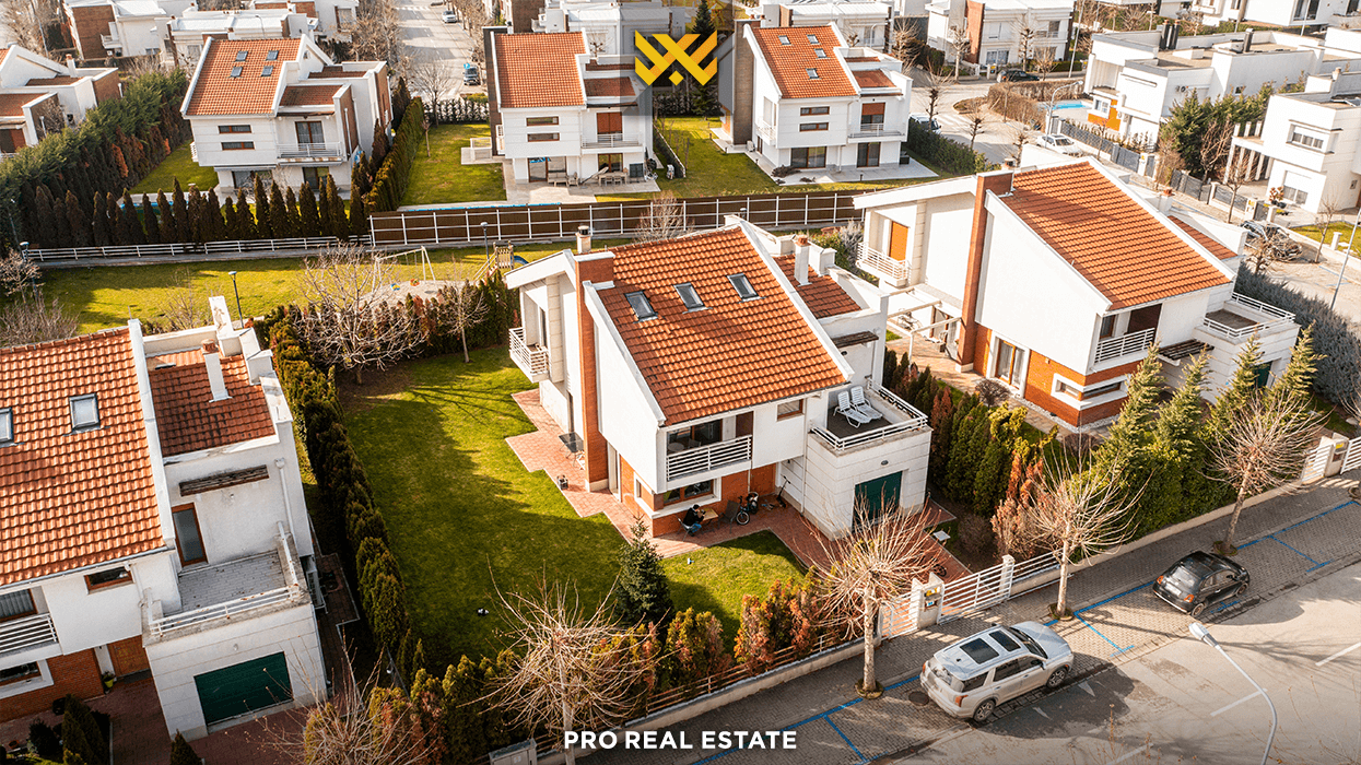 Shtëpi 260m² + 40m² për #shitje në Marigona Residence - zonë private dhe e sigurt #14511