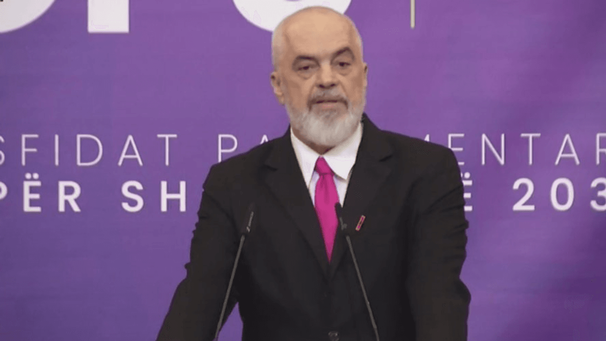 Rama: Pezullimi i një ministri pa gjyq, ndërhyrje brutale në legjislativ e ekzekutiv Rama: Pezullimi i një ministri pa gjyq, ndërhyrje brutale në legjislativ e ekzekutiv