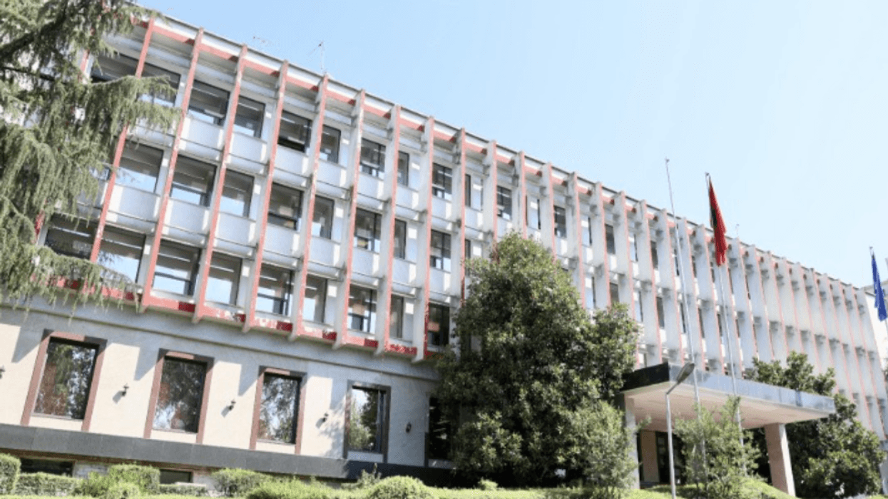 Sulmet kundër Iranit, Ambasada e Shqipërisë në Izrael kërkon nga shtetasit e saj kujdes të shtuar Sulmet kundër Iranit, Ambasada e Shqipërisë në Izrael kërkon nga shtetasit e saj kujdes të shtuar