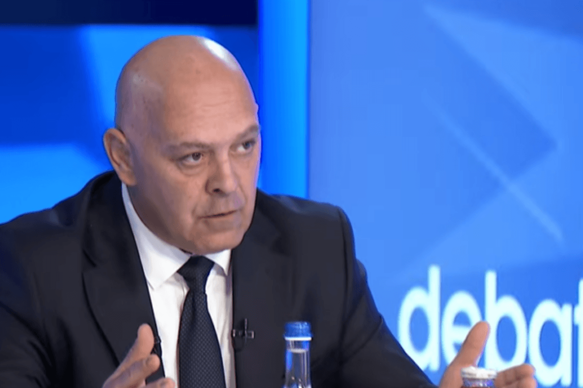 Gjini: Edhe po të na ftonte Kurti, ne nuk do ta takonim – fare nuk e ka pasur qëllim zgjedhjen e presidentit Gjini: Edhe po të na ftonte Kurti, ne nuk do ta takonim – fare nuk e ka pasur qëllim zgjedhjen e presidentit