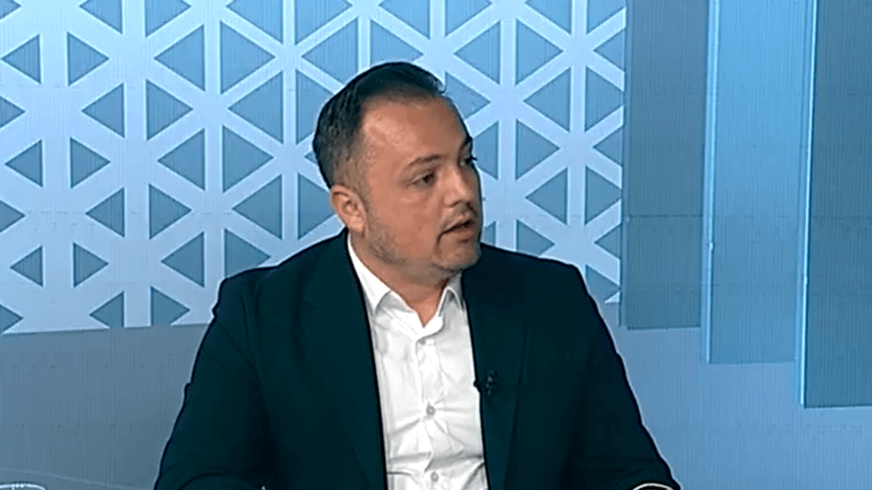Deputeti i ZNAM, Cekov: Nuk kam asgjë kundër përfshirjes së bullgarëve në Kushtetutë Deputeti i ZNAM, Cekov: Nuk kam asgjë kundër përfshirjes së bullgarëve në Kushtetutë