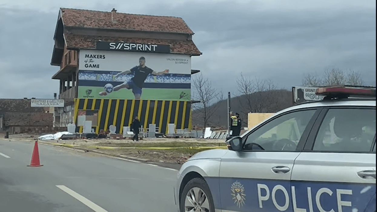 Aksident në rrugën Podujevë-Prishtinë, humb jetën një person Aksident në rrugën Podujevë-Prishtinë, humb jetën një person
