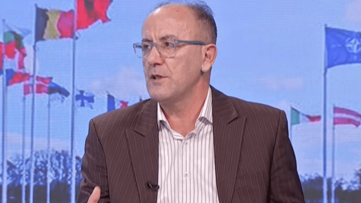 Culaj: Armatosja e Serbisë është pjesë e një strategjie më të gjerë, anëtarësimi i Kosovës në NATO është urgjent Culaj: Armatosja e Serbisë është pjesë e një strategjie më të gjerë, anëtarësimi i Kosovës në NATO është urgjent