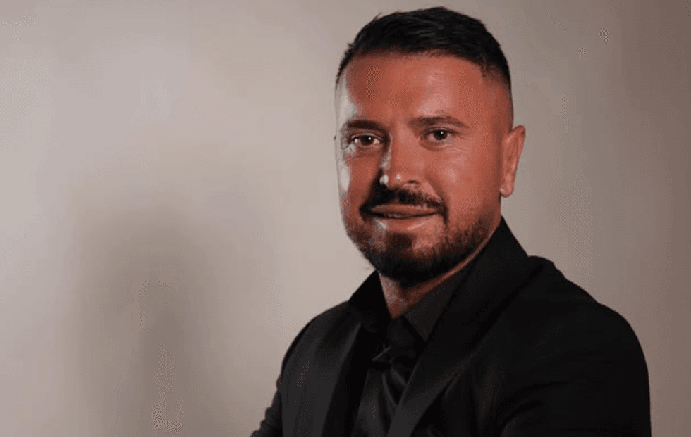 Pas Big Brother, Labinot Rexha paralajmëron hyrjen në Ferma VIP?