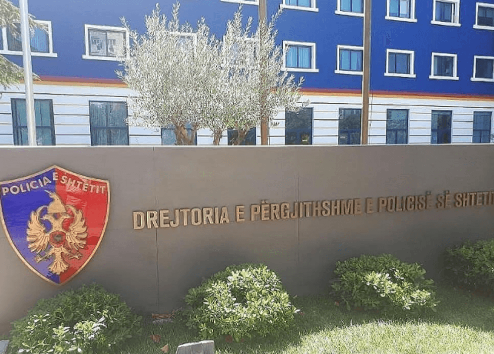 Arrestohen në Morinë tre shtetas të Kosovës të shpallur në kërkim ndërkombëtar