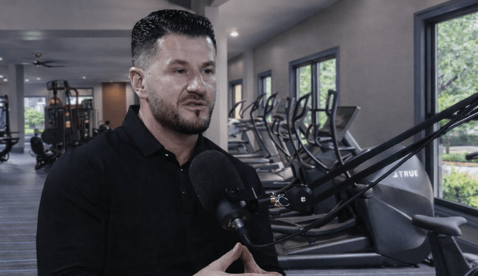 Trajneri Arbër Peci: Traka e vrapimit është për trajnerët që nuk u kushtojnë kohë klientëve