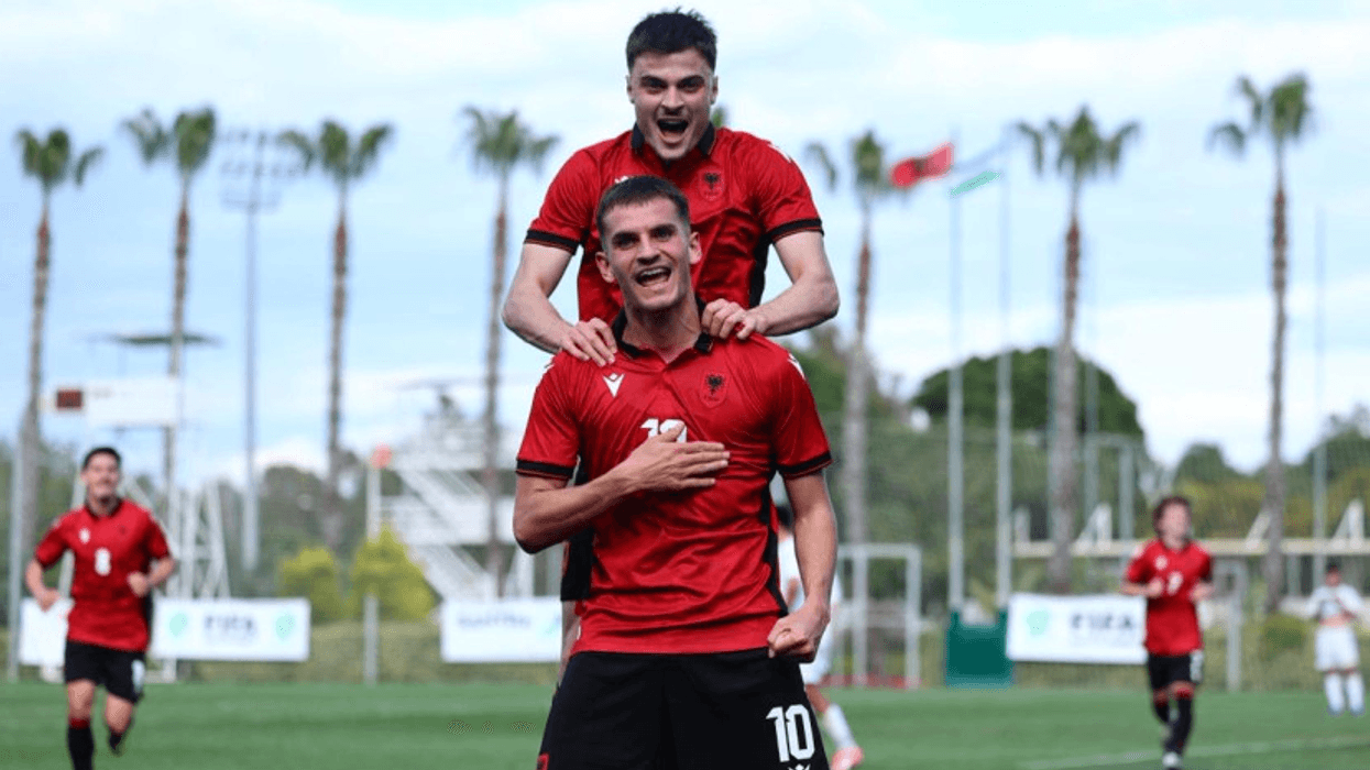 Shqipëria U21 fiton me golat e Brrutit dhe Rashicës Shqipëria U21 fiton me golat e Brrutit dhe Rashicës