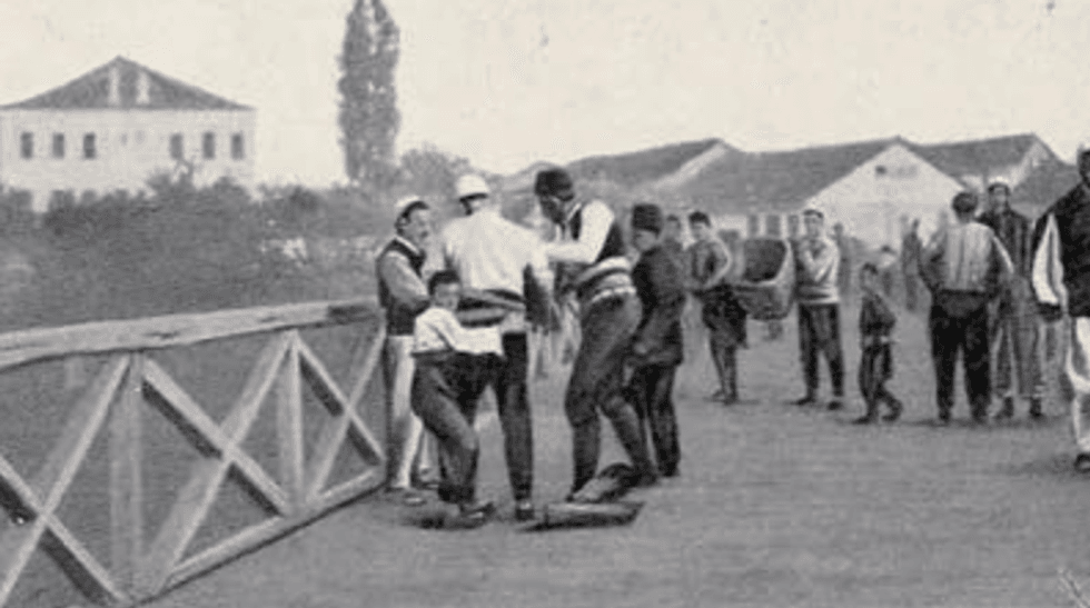 Peci përkujton betejën e 31 marsit 1903, do vendoset pllakë përkujtimore në Mitrovicë