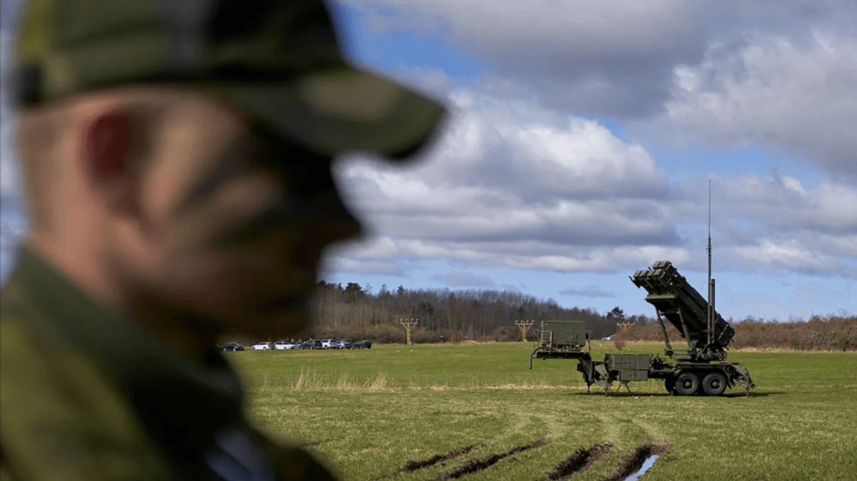 Suedia njofton një investim prej 800 milionë eurosh në sistemet e mbrojtjes ajrore dhe të dronëve Suedia njofton një investim prej 800 milionë eurosh në sistemet e mbrojtjes ajrore dhe të dronëve