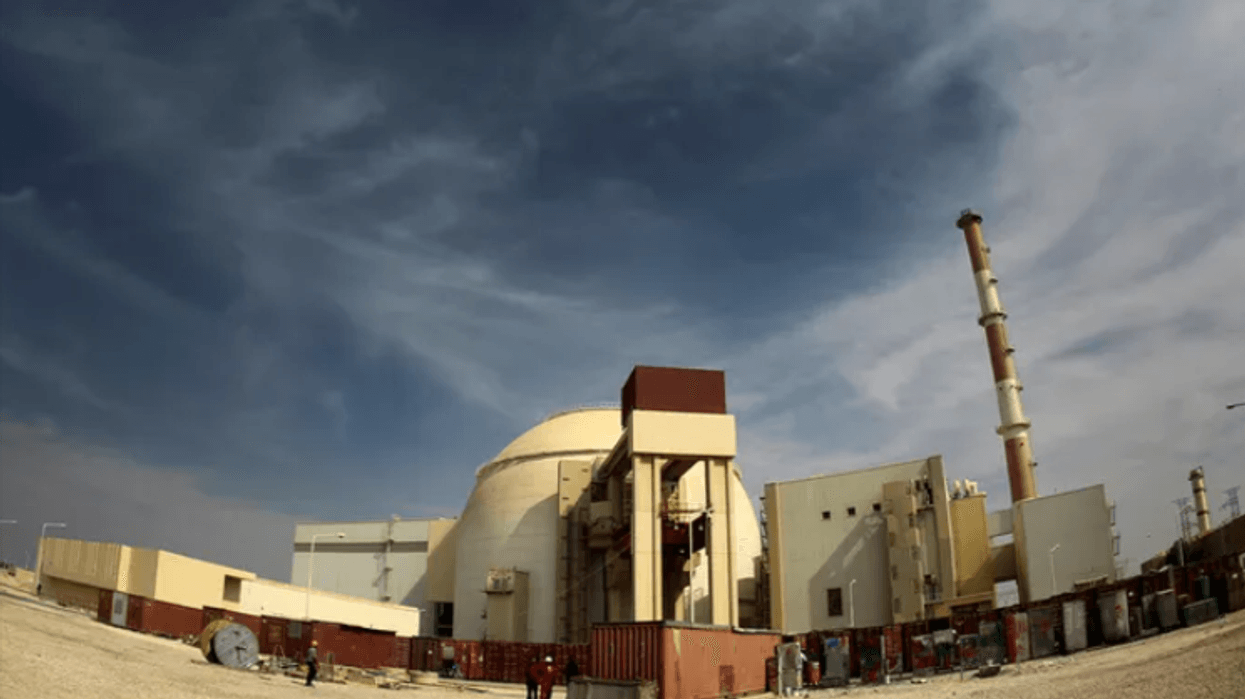 Rusia përgatit evakuimin përfundimtar të stafit nga centrali bërthamor në Bushehr të Iranit