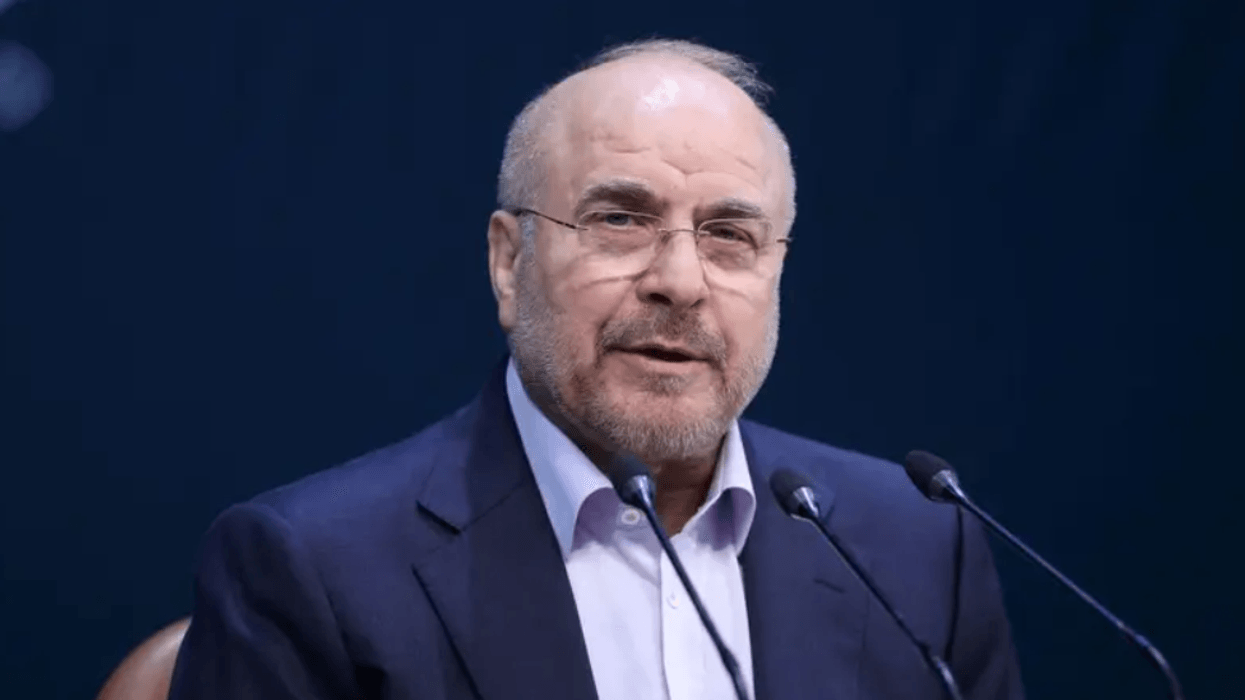 Kryetari i parlamentit të Iranit paralajmëron Trumpin se "i gjithë rajoni do të digjet"