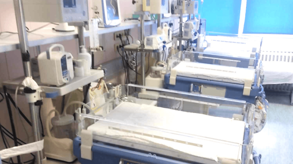 Mbi 3 mijë vizita specialistike dhe 79 operacione brenda një jave në Spitalin e Pejës