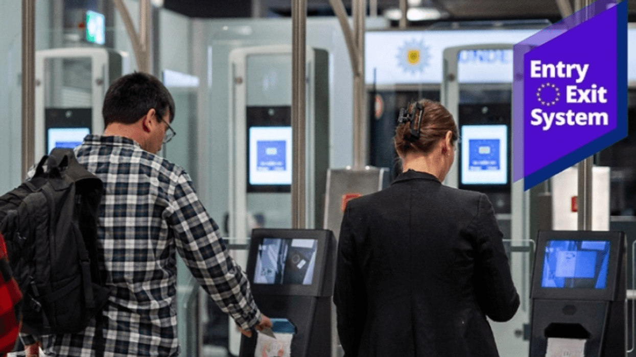 Fillon zbatimi i sistemit EES për hyrje në shtetet e BE-së, vlen edhe për qytetarët e Maqedonisë së Veriut Fillon zbatimi i sistemit EES për hyrje në shtetet e BE-së, vlen edhe për qytetarët e Maqedonisë së Veriut