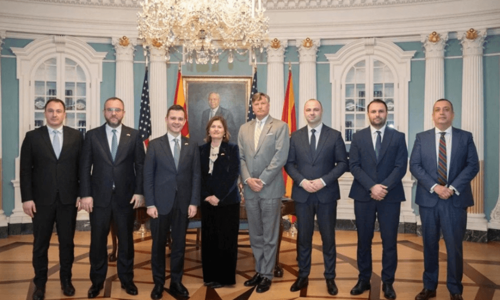 SHBA mbështet sigurinë kibernetike në Maqedoni, pesë milionë dollarë për pajisje dhe trajnime