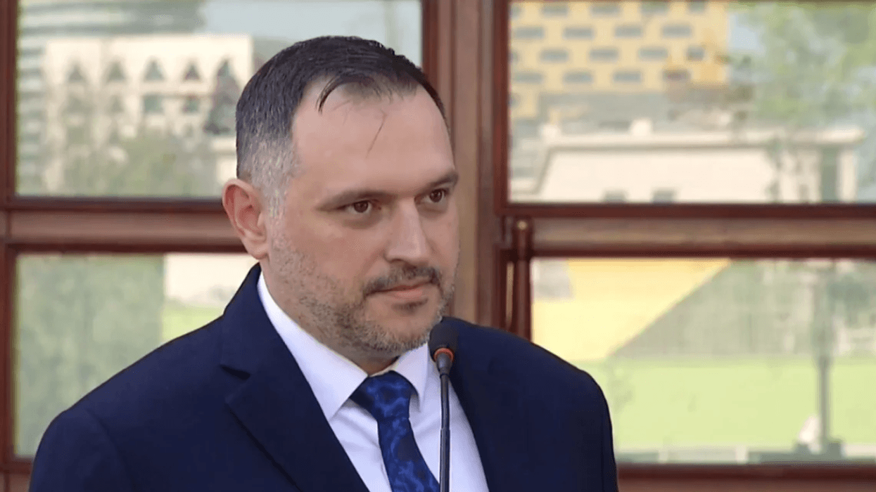 Shqipëria i hap rrugën prodhimit të dronëve luftarakë dhe mjeteve lundruese