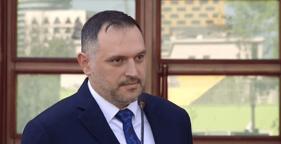 Shqipëria i hap rrugën prodhimit të dronëve luftarakë dhe mjeteve lundruese