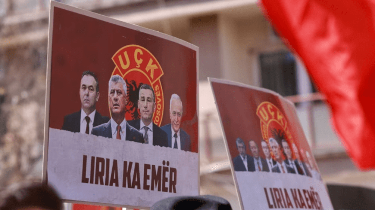 Mblidhen rreth 100 mijë nënshkrime për krerët e UÇK-së, dorëzimi në Hagë muajin tjetër