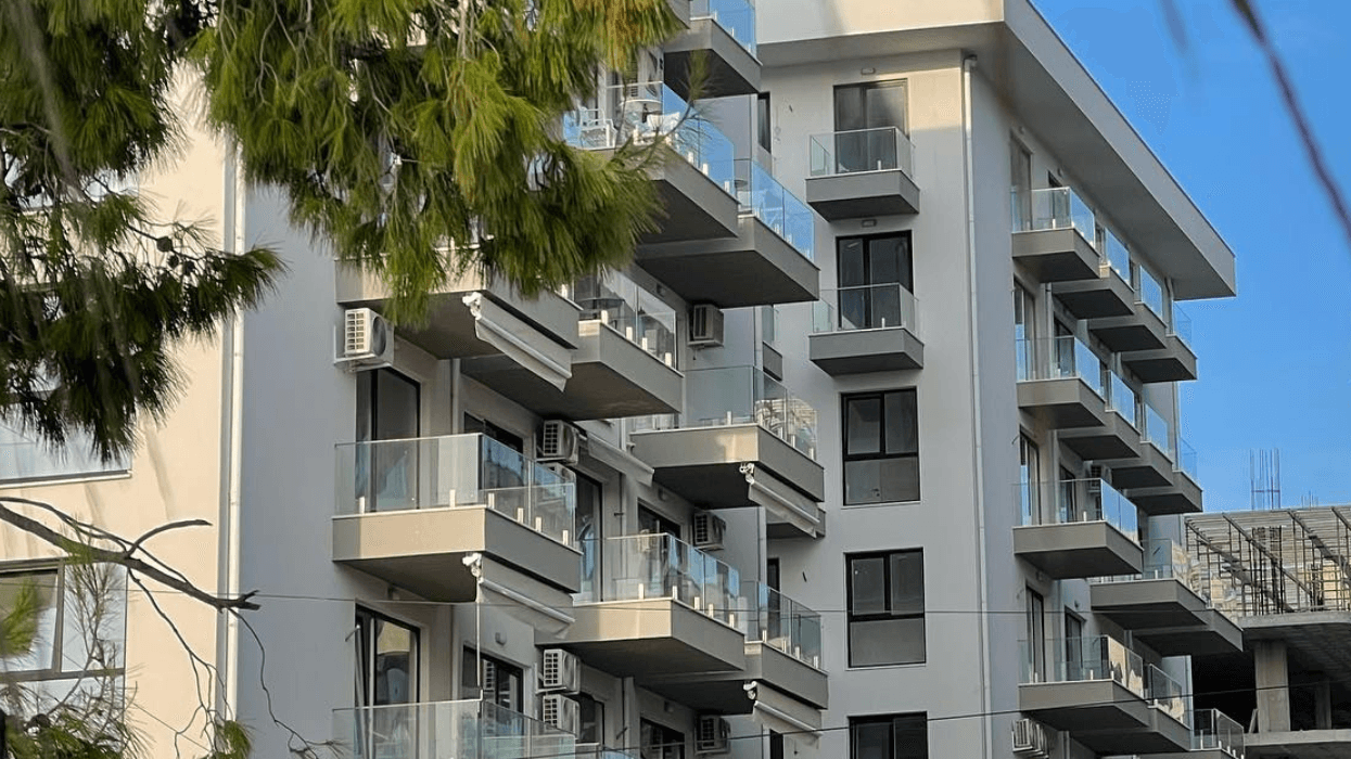 Deti nuk është vetëm për verë - Holiday In 2