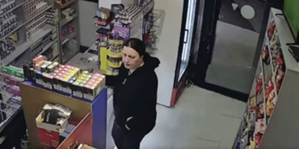 Policia kërkon bashkëpunim me qytetarë, kërkon identifikimin e një gruaje