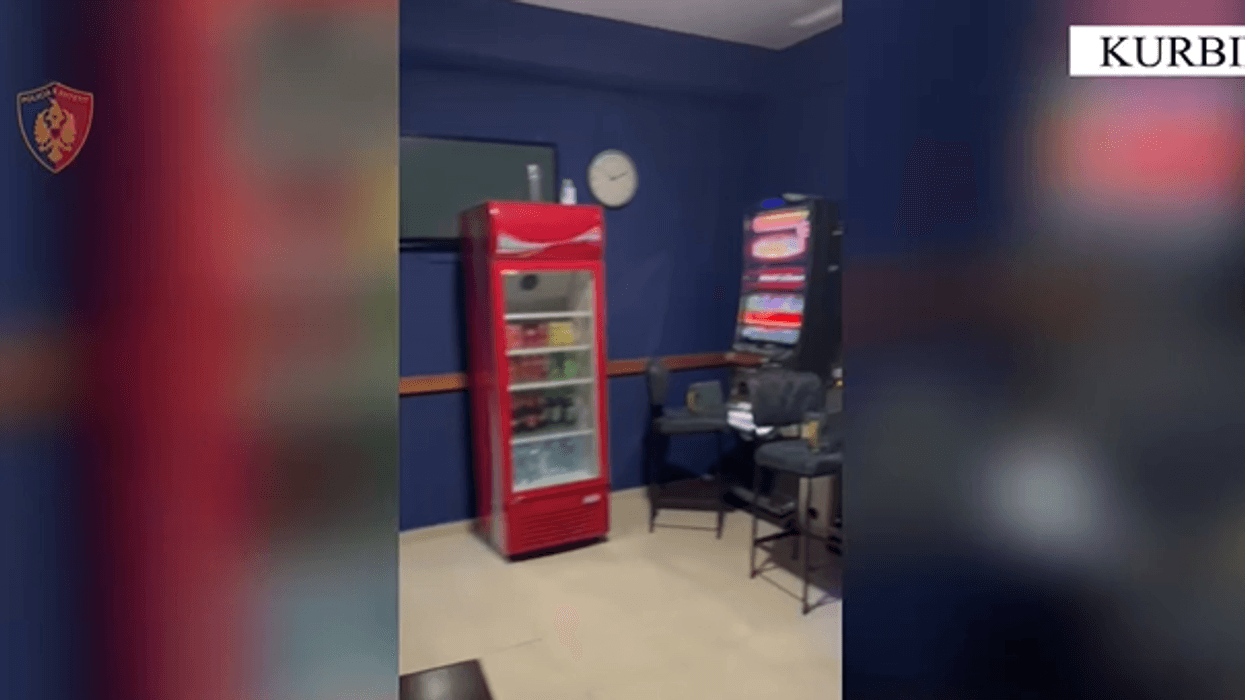 Operacioni “Rastet”, zbulohen ambiente për lojëra fati dhe drogë në Milot e Laç - 3 të arrestuar