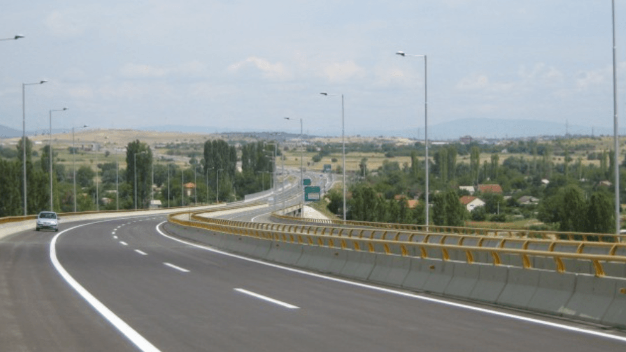 Aksident në qarkoren e Shkupit, lëndohen shtatë persona