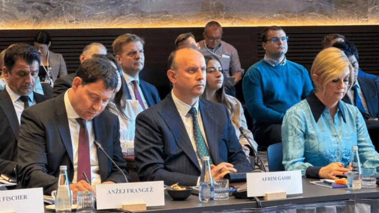 Gashi në Lubjanë: Integrimi i Ballkanit Perëndimor është domosdoshmëri strategjike për Europën Gashi në Lubjanë: Integrimi i Ballkanit Perëndimor është domosdoshmëri strategjike për Europën