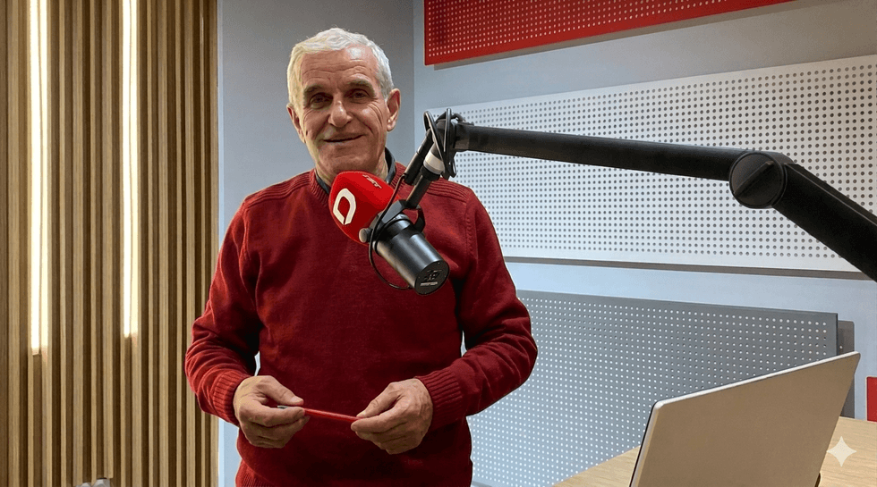 Feim Kurhasani, zëri që nuk e lë kujtesën të shuhet