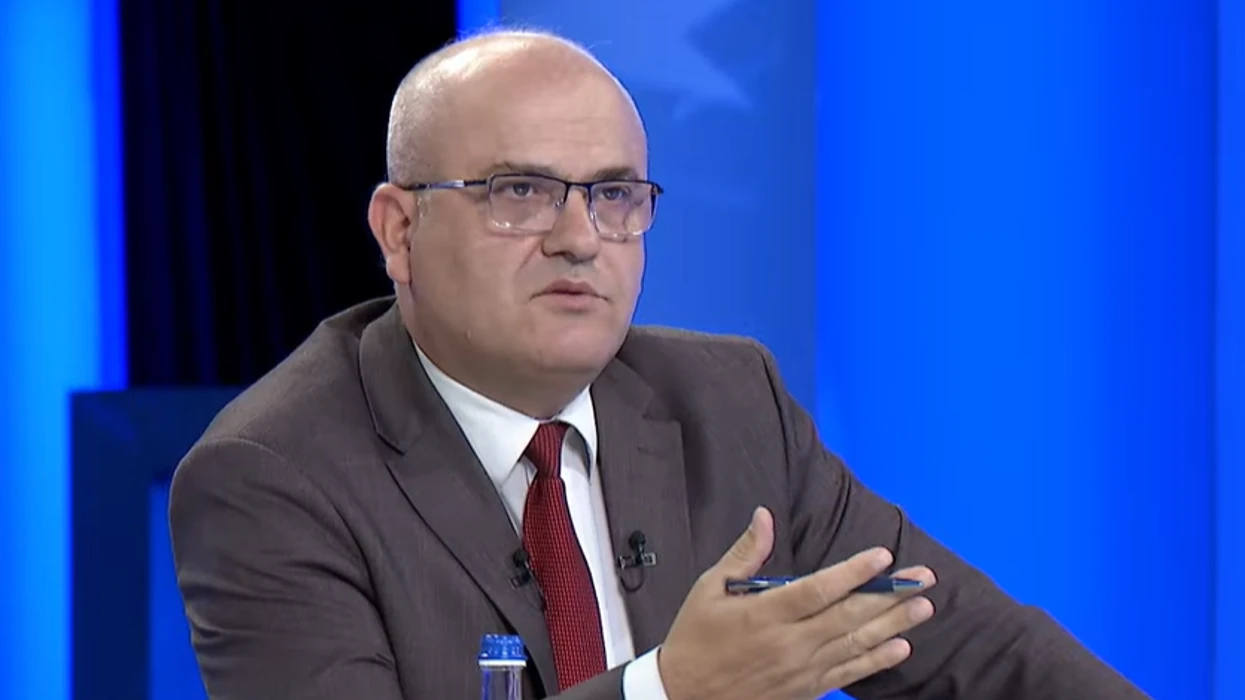 Avdyli: Rritja politike e Kurtit erdhi edhe nga bashkëpunimi me Vjosa Osmanin