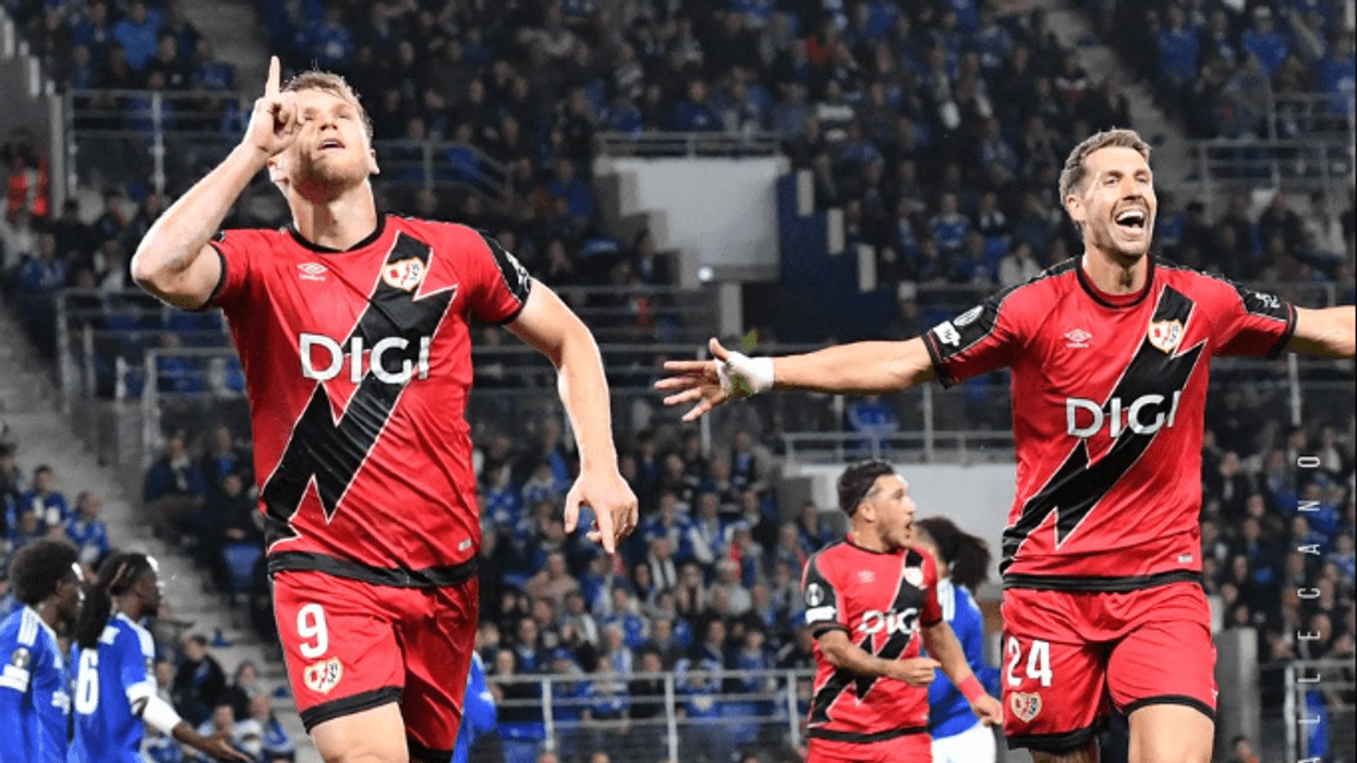 Rayo Vallecano në finale të Ligës së Konferencës, mposht Strasbourgun në dy ndeshje