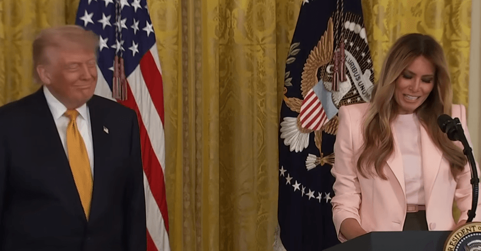 Melania Trump e përshkruan Donaldin si një udhëheqës empatik - publiku 'shpërthen' në të qeshura