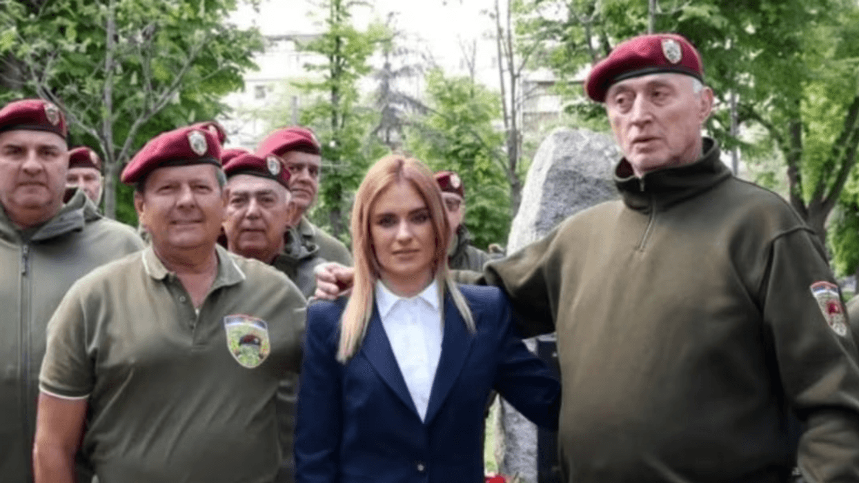 Shteti serb financon veteranët e Beretave të Kuqe, që luftuan edhe në Kosovë