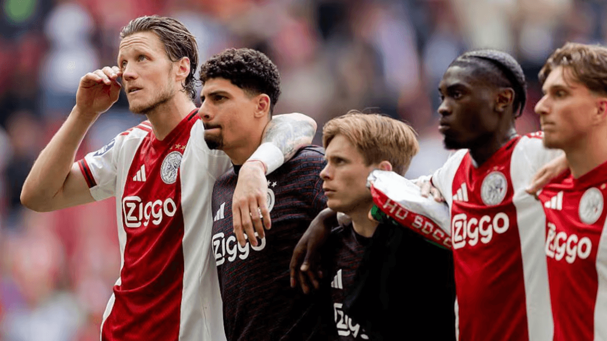 Evropa “mban zi” për Ajaxin: Gjiganti holandez bie një vend dhe rrezikon të mbetet edhe pa gara evropiane