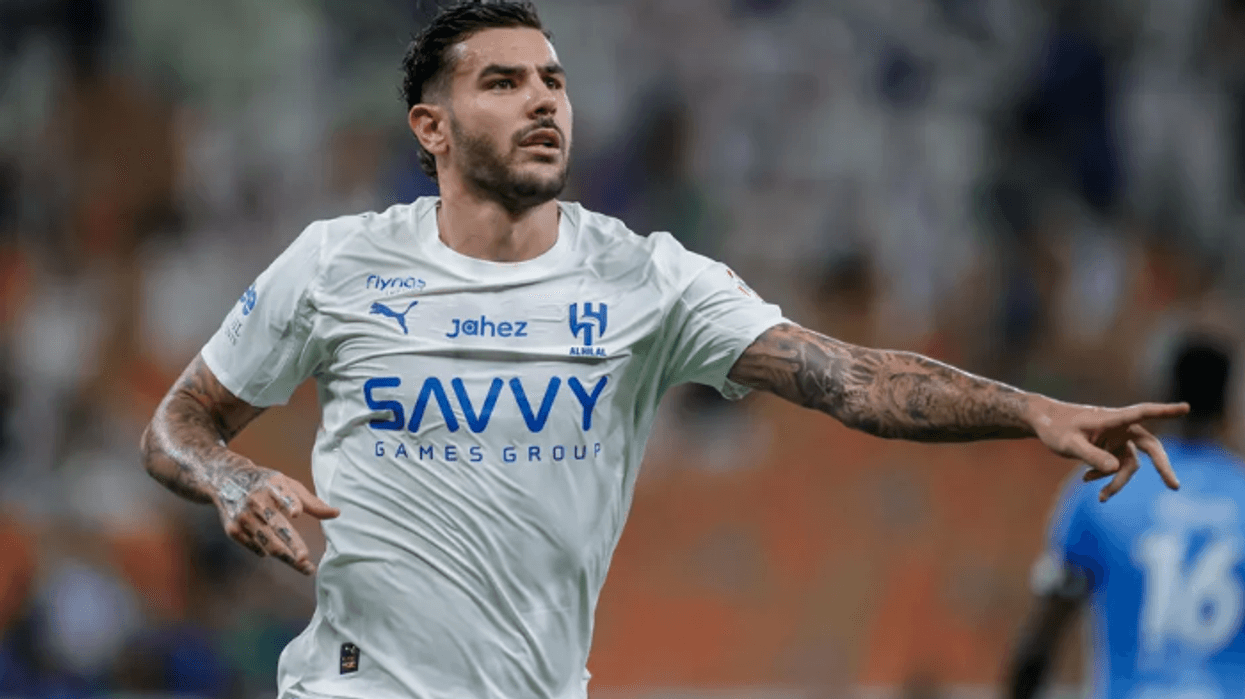 Theo Hernandez drejt kthimit në Serie A, dy gjigantët italianë vihen pas tij