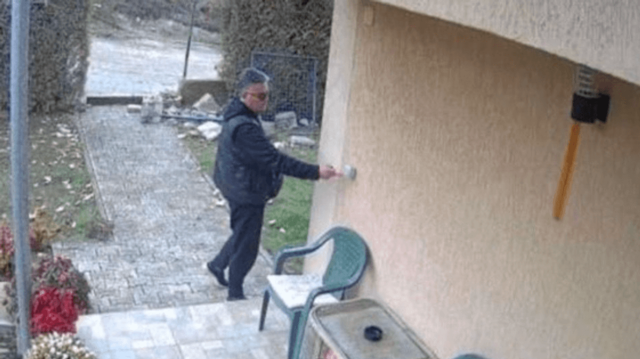 "Rrezikim i trafikut publik”, policia kërkon ndihmën e qytetarëve për identifikimin e një personi