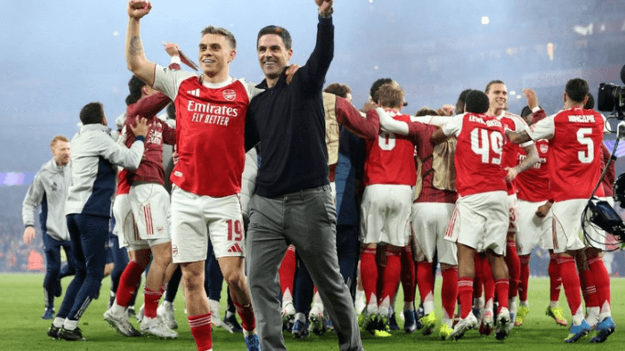 Reagimi i parë i Arsenalit pasi u shpall kampion i Anglisë Reagimi i parë i Arsenalit pasi u shpall kampion i Anglisë