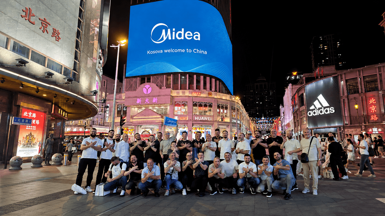 Ekskluzive nga Kina, një udhëtim si asnjë tjetër në histori: Midea Kosova marshon drejt së ardhmes së klimatizimit me 40 partnerë