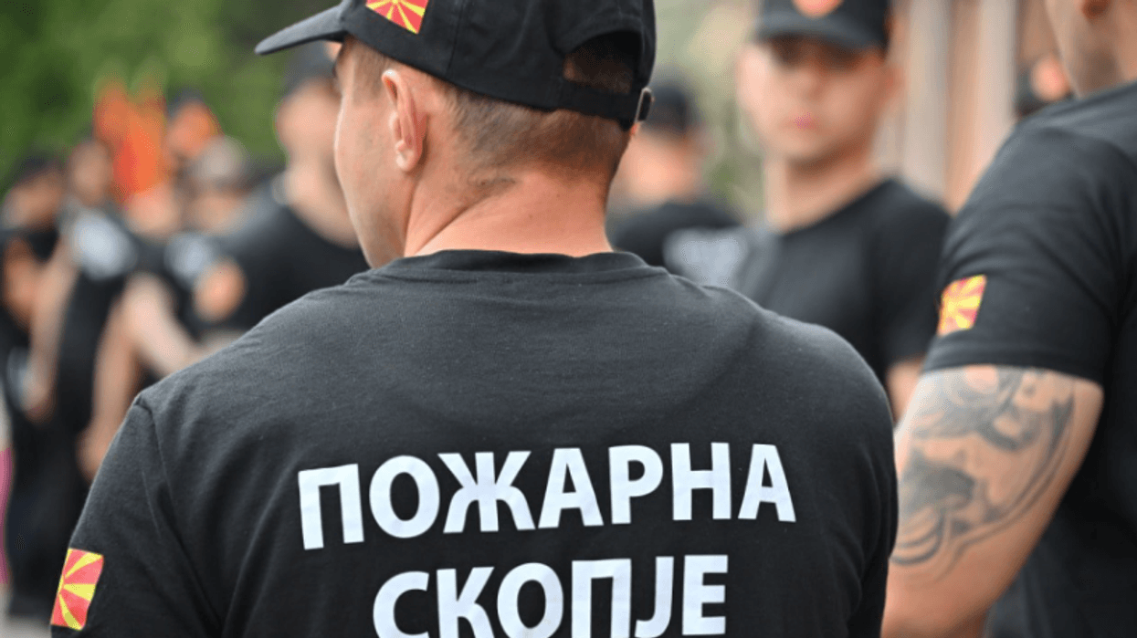 Shkupit i duhen edhe 171 zjarrfikës për të arritur standardet ligjore