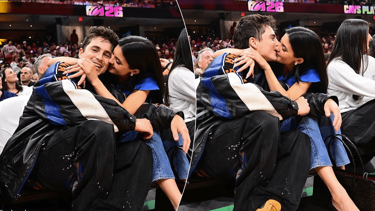 Kylie Jenner dhe Timothe Chalamet shkëmbejnë puthje pasiononte – festojnë kualifikimin historik të New York Knicks në finalet e NBA-së Kylie Jenner dhe Timothe Chalamet shkëmbejnë puthje pasiononte – festojnë kualifikimin historik të New York Knicks në finalet e NBA-së