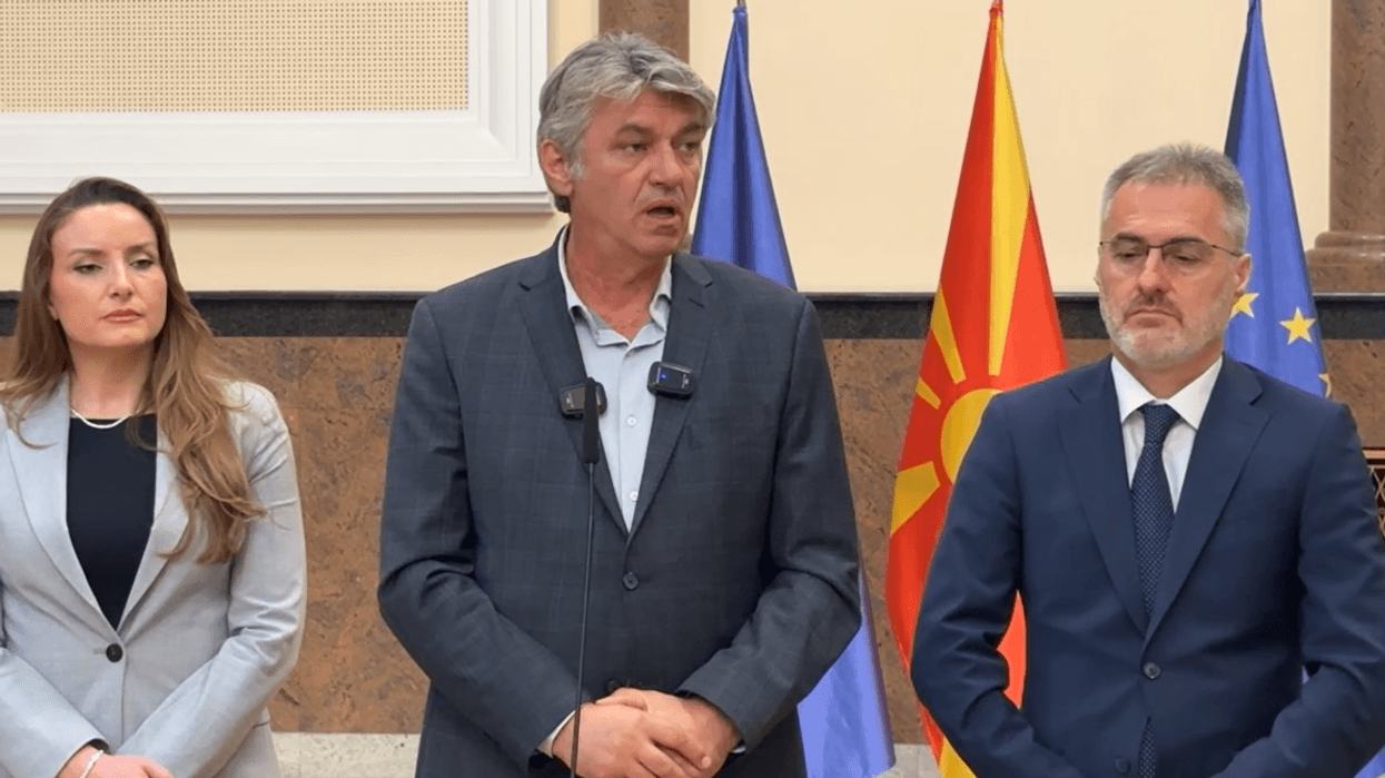 Sela propozon Ligj të ri për përfaqësim të drejtë dhe adekuat: Ky ligj i përfaqëson të gjithë qytetarët Sela propozon Ligj të ri për përfaqësim të drejtë dhe adekuat: Ky ligj i përfaqëson të gjithë qytetarët