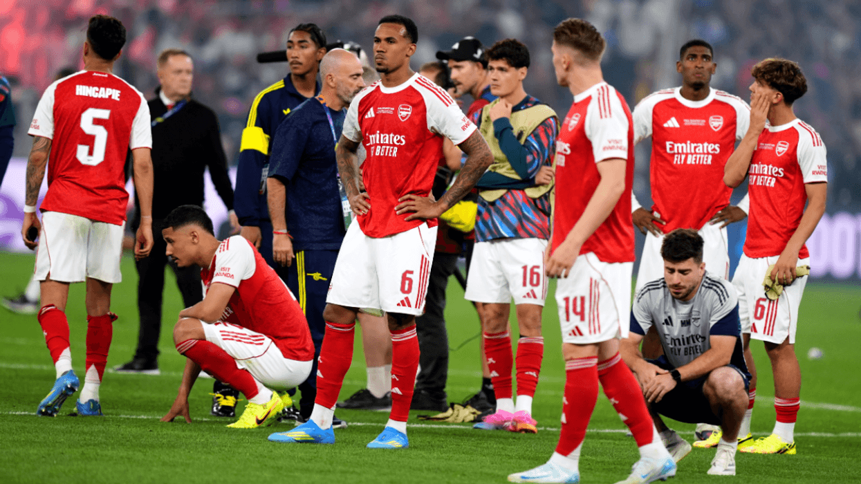 Jo vetëm Chelsea, edhe dy skuadra tjera angleze tallen me Arsenalin Jo vetëm Chelsea, edhe dy skuadra tjera angleze tallen me Arsenalin