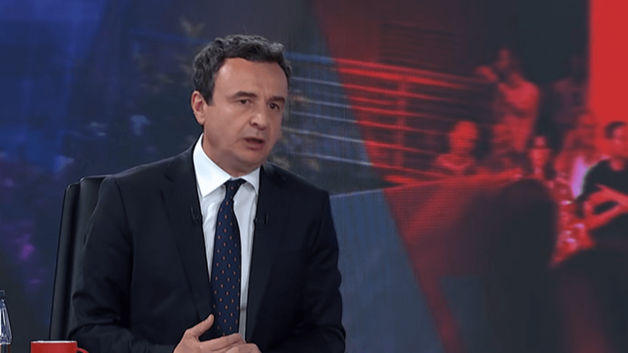 Kurti për protestat e studentëve në Maqedoni: Nuk mund të flas, kemi deputetin tonë atje Kurti për protestat e studentëve në Maqedoni: Nuk mund të flas, kemi deputetin tonë atje