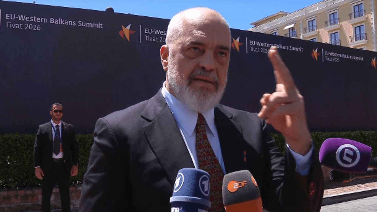 Kur Shqipëria do t'i bashkohet BE-së, Rama: Tre gjëra nuk mund të parashikohen - Zoti, seksi dhe BE-ja Kur Shqipëria do t'i bashkohet BE-së, Rama: Tre gjëra nuk mund të parashikohen - Zoti, seksi dhe BE-ja